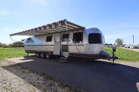 1994 AIRSTREAM AIRSTREAM CLASSIC LIMITED 34RBQ