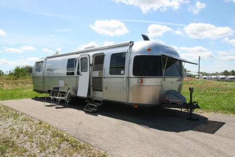 1997 AIRSTREAM AIRSTREAM CLASSIC LIMITED 34RBQ