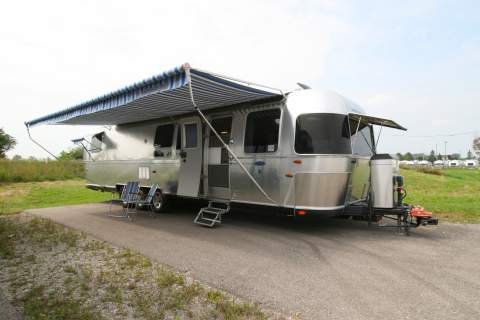 2011 AIRSTREAM AIRSTREAM CLASSIC LTD 34RBQ 25TH ANNIVERSARY - #9 of 25