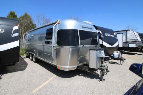 2017 AIRSTREAM AIRSTREAM FLYING CLOUD 27FB TWIN