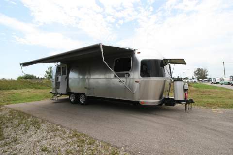 2019 AIRSTREAM AIRSTREAM FLYING CLOUD 27FBQ