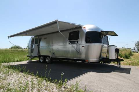 2023 AIRSTREAM AIRSTREAM FLYING CLOUD 27FBQ