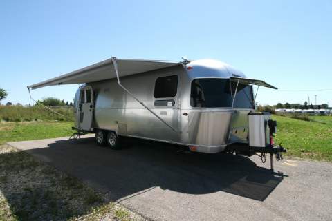 2024 AIRSTREAM AIRSTREAM FLYING CLOUD 27FBQ