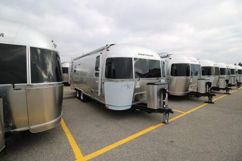 2024 AIRSTREAM AIRSTREAM INTERNATIONAL 25FB TWIN with BUNK