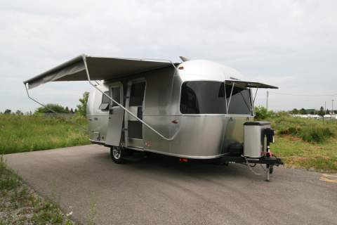 2025 AIRSTREAM AIRSTREAM BAMBI 20FB