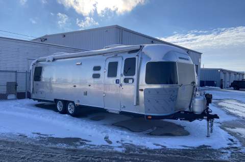 2025 AIRSTREAM AIRSTREAM CLASSIC 30RB TWIN