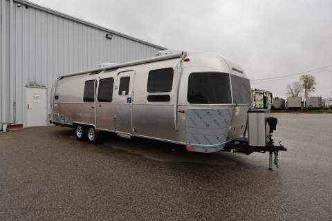 2025 AIRSTREAM AIRSTREAM FLYING CLOUD 30FBQ BUNK