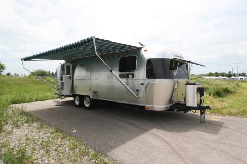 2025 AIRSTREAM AIRSTREAM INTERNATIONAL 27FBQ