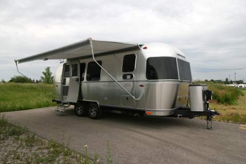 2025 AIRSTREAM AIRSTREAM TRADE WIND 23FB TWIN