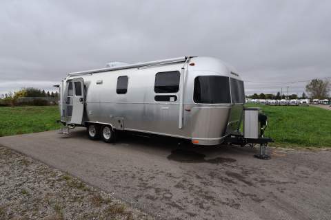 2026 AIRSTREAM AIRSTREAM INTERNATIONAL 27FBQ with HATCH